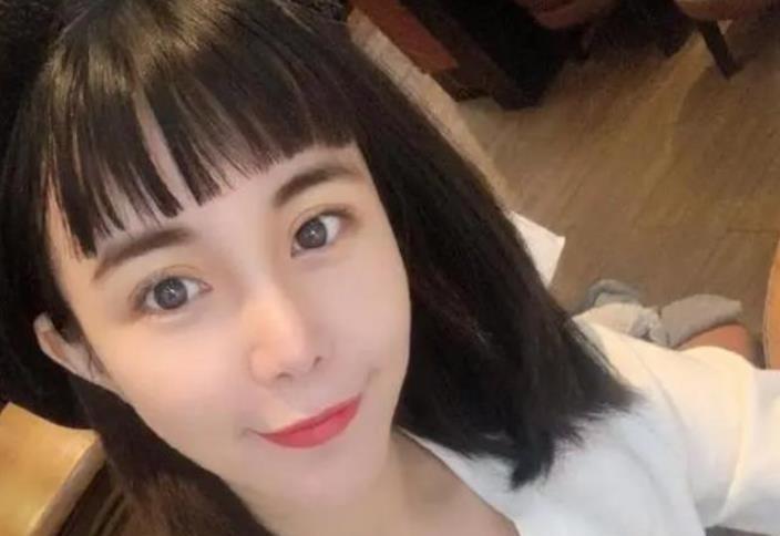 那个“宁愿坐在宝马里哭”的女孩马诺,如今已32岁,现状如何?__财经头条