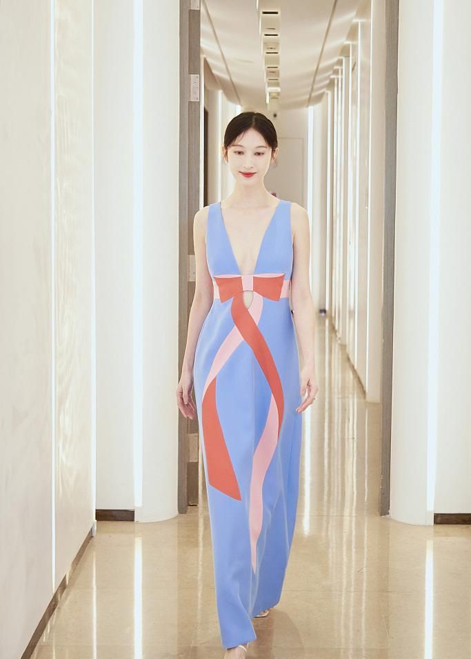 张俪:身材高挑的气质女星,s型曲线超迷人