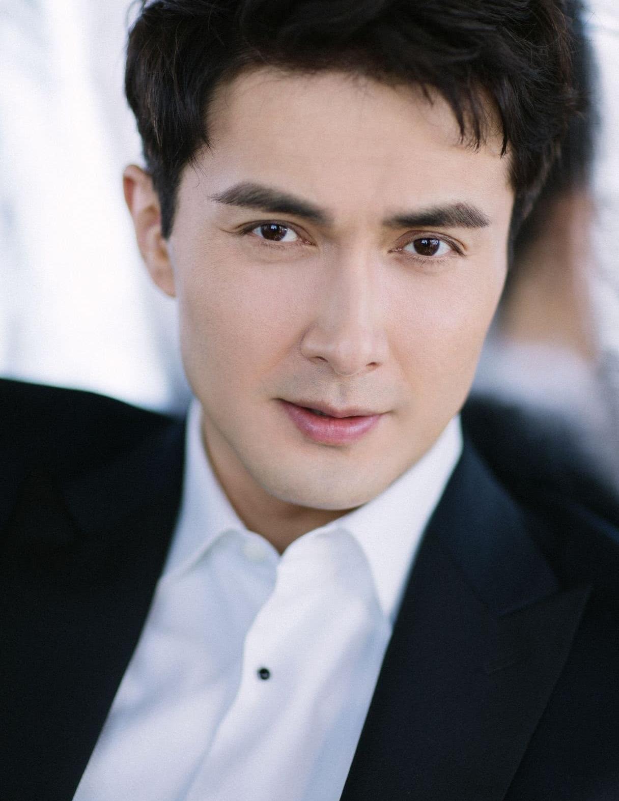 正能量演员高伟光穿搭来喽男票学会了很爷们