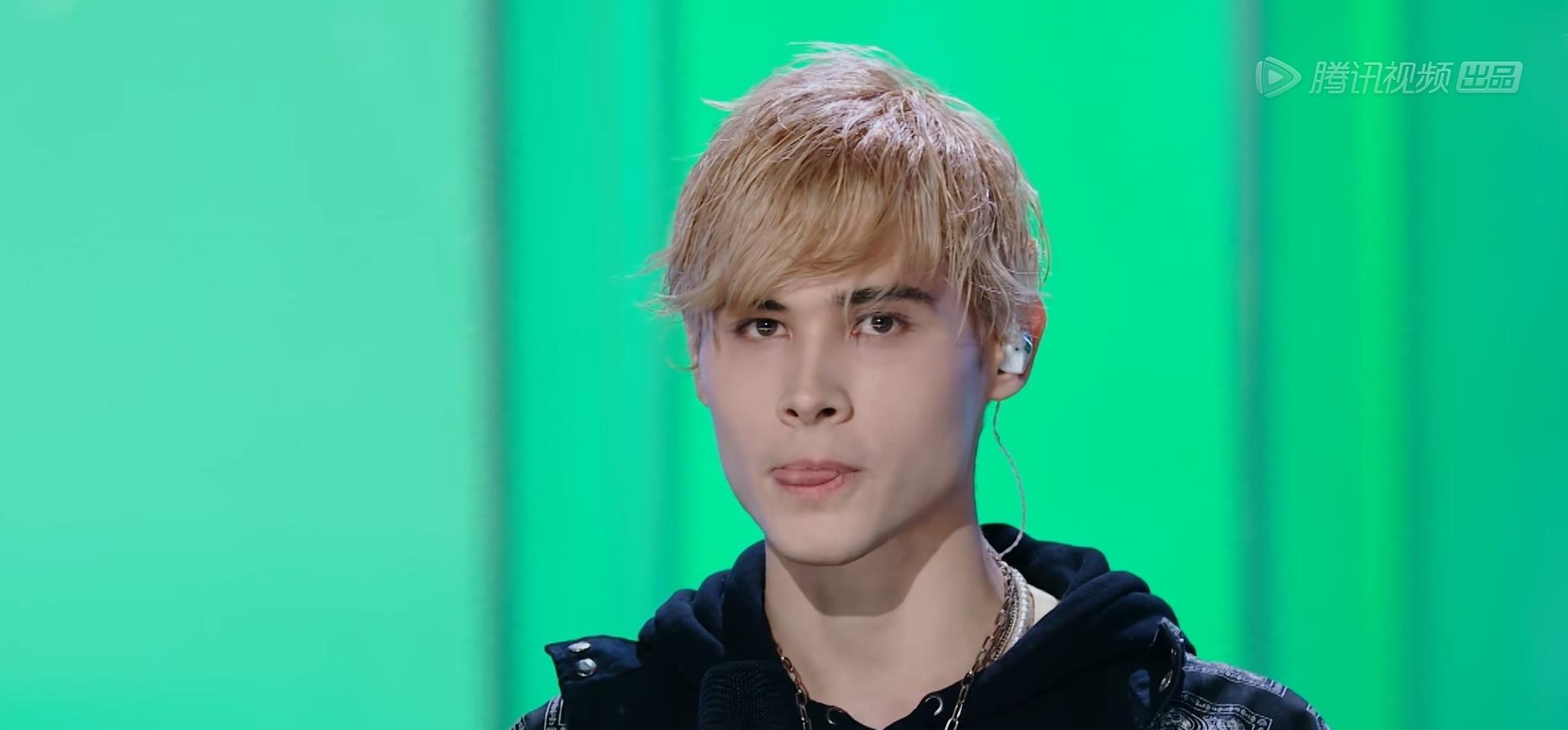 利路修初舞台表演,宁静表示他节奏感很好,第一次登