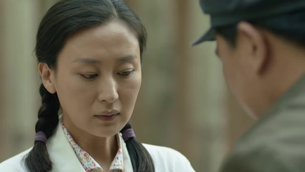 灵与肉:小赵委屈落泪,回过神来发现菊花逃跑了,吓得赶紧找菊花