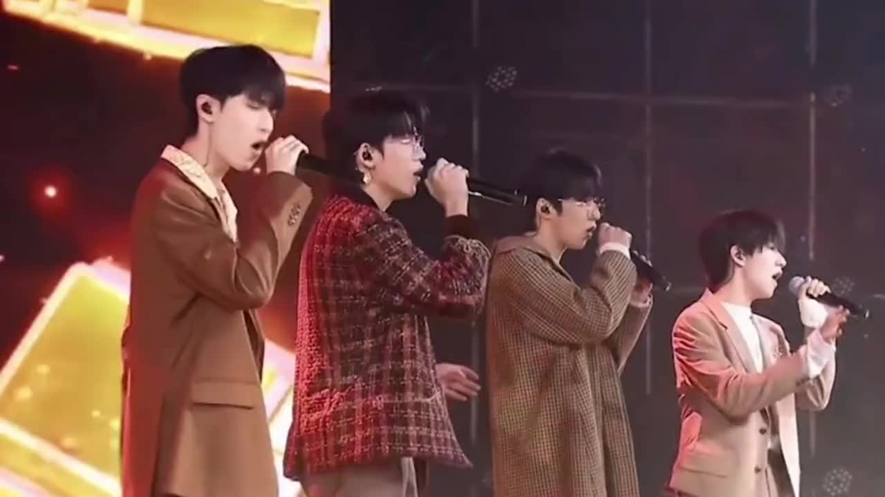 时代少年团合唱《黄昏》改编版,别有一番韵味,好听极了