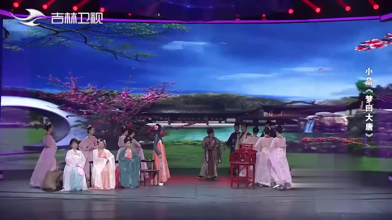 在ktv嗷一嗓子老有牌面了?陈嘉男开嗓找不到调了!