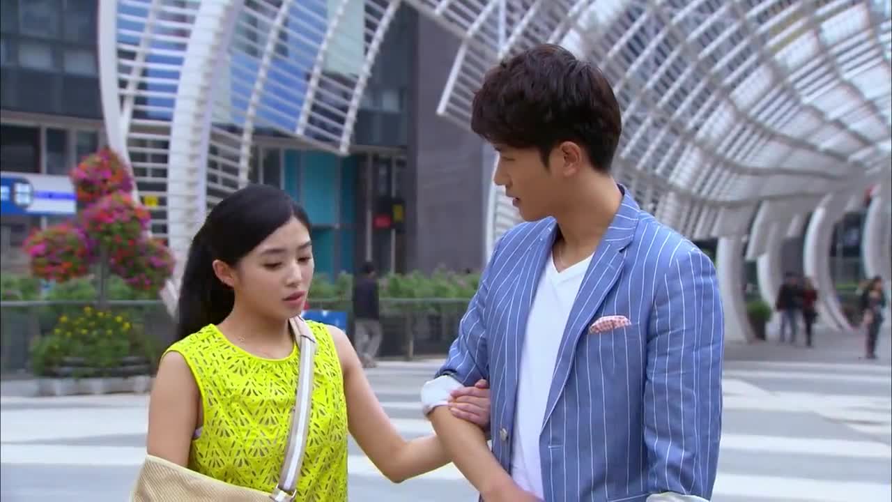 因为爱情有多美:祁琪仗着手受伤,随便使唤叶南迪,怎料被发现