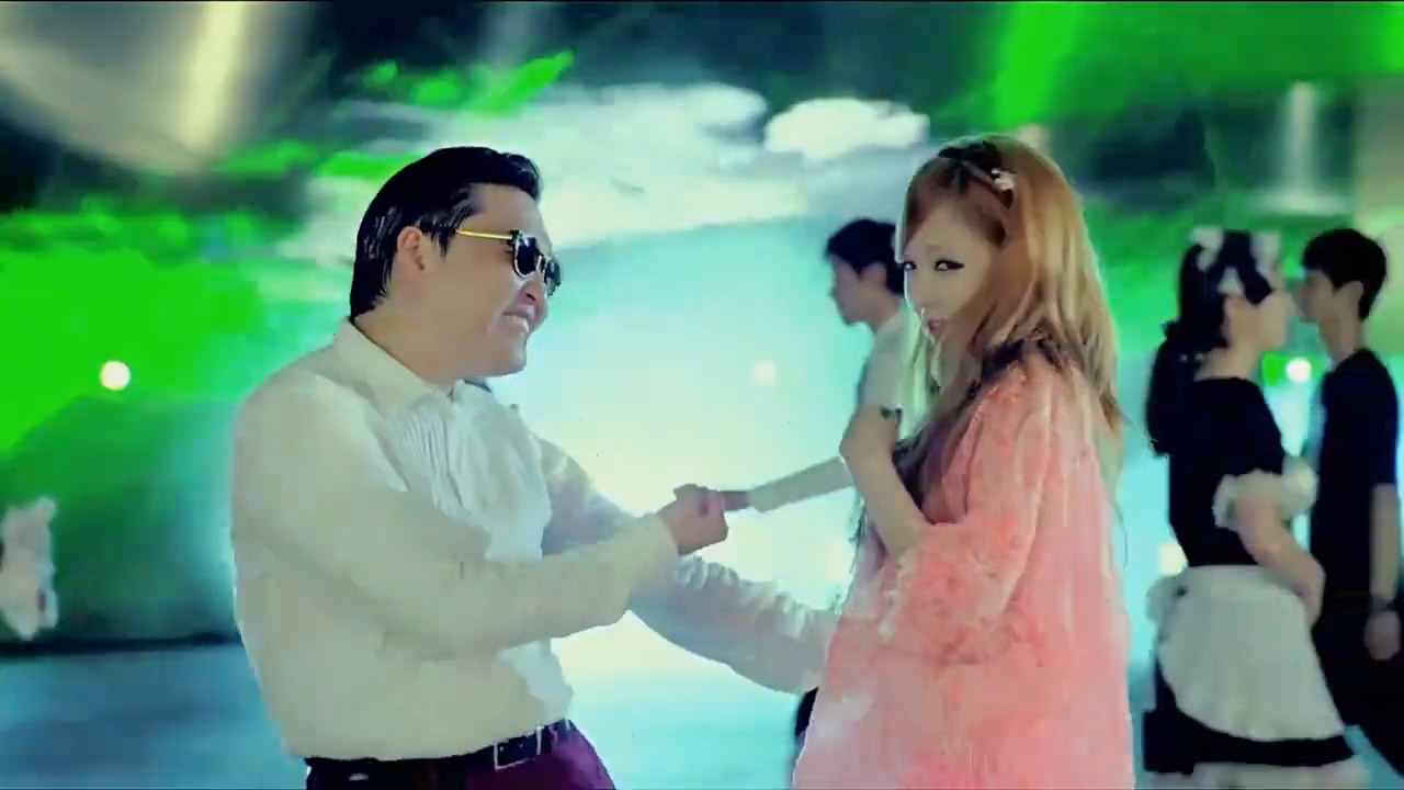 鸟叔也想不到！当年给自己伴舞的小丫头，现如今比自己名气还大！