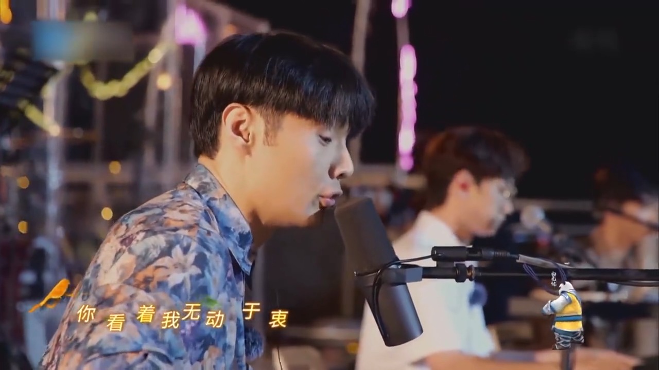 李荣浩的《麻雀》听了那么多遍，再看live也还是好惊艳丨美好时光