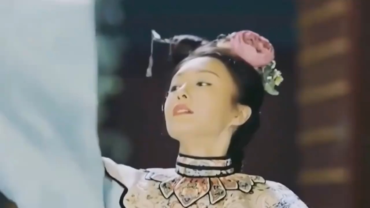 时隔十年，许嵩携手金莎再唱《半城烟沙》，网友：爷青回！