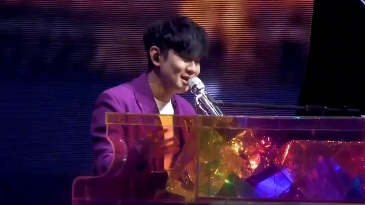 《手心的蔷薇》林俊杰与邓紫棋的深情演唱，音乐与灵魂的碰撞