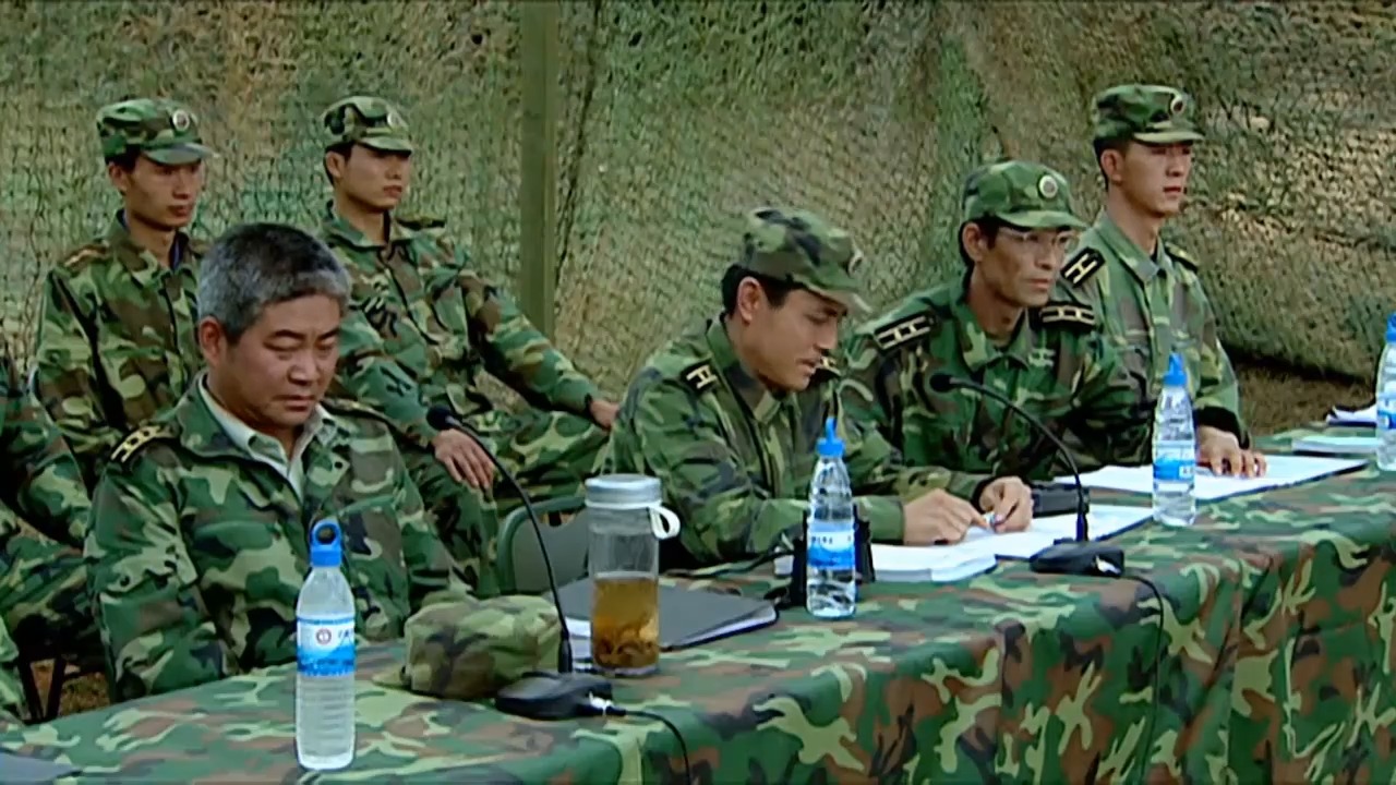 依旧经典感人，这首《十五的月亮》太美了，80年代的代表作