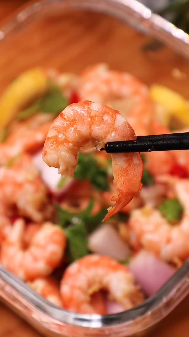 天热了没胃口,来一道凉拌虾仁,简单开胃_手机新浪网