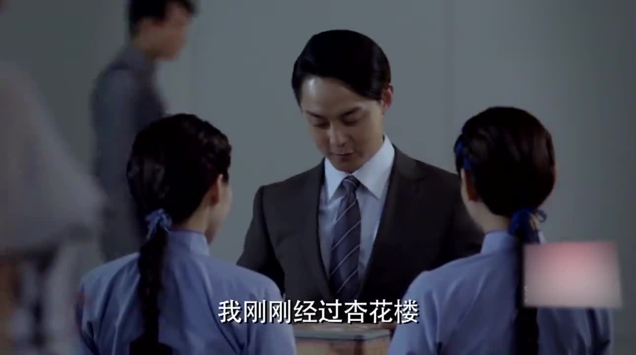 00:00 02:43 02:43 为您推荐: 未央太聪明,用一群麻雀就烧了宋军粮草