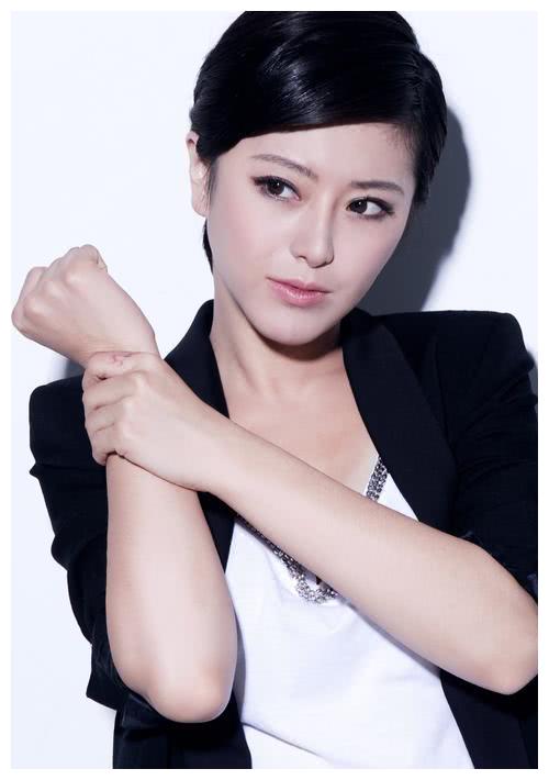 《琅琊榜》没带红她,出道12年不温不火,却靠姚晨"助理"走红!