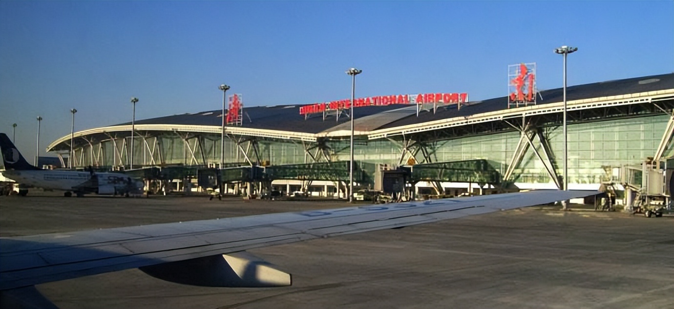 二,济南遥墙机场停车省钱指南