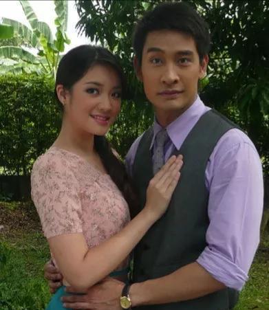 《无忧花开》大灰狼与小白兔的故事_高清图集_新浪网