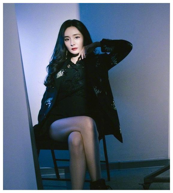 杨幂也玩下衣失踪?