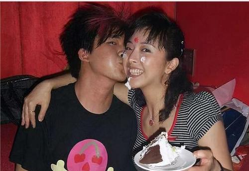 黄小蕾也是拼了,曝追过大张伟,知道大张伟为什么不喜欢她吗