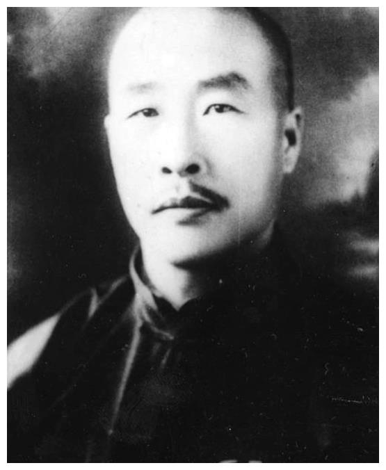 32年韩复榘夫人给张宗昌让座,张说了一句话,几天后被韩派人刺杀