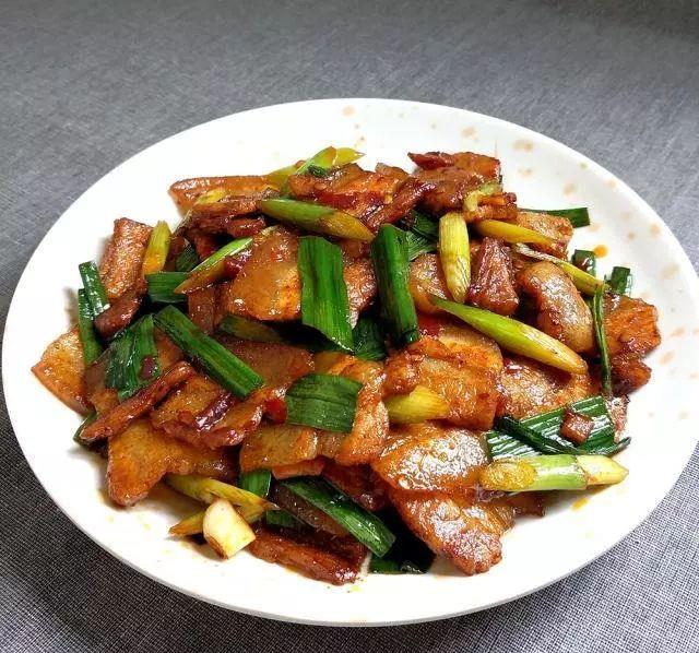 正宗回锅肉该怎么做四川回锅肉