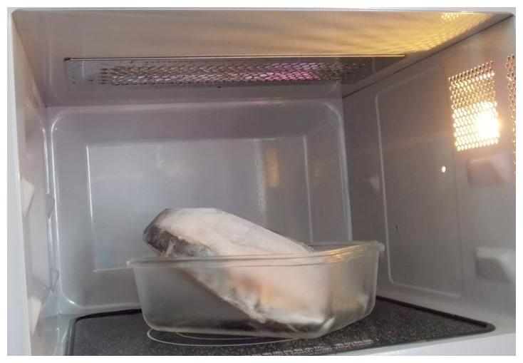 学会这1招,5分钟解冻,和鲜肉一样好吃|微波炉|解冻|冻肉_新浪新闻