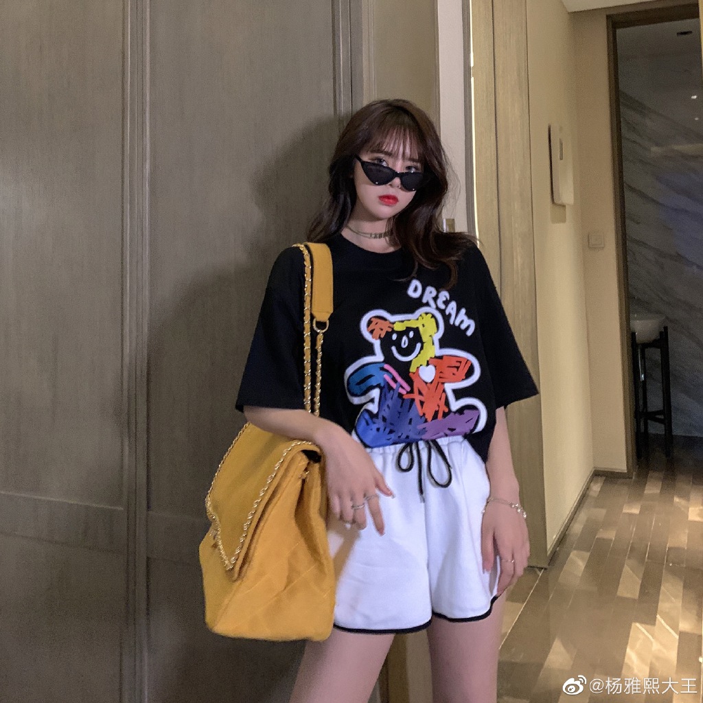 网红美女杨雅熙迷人写真美照真好看啊