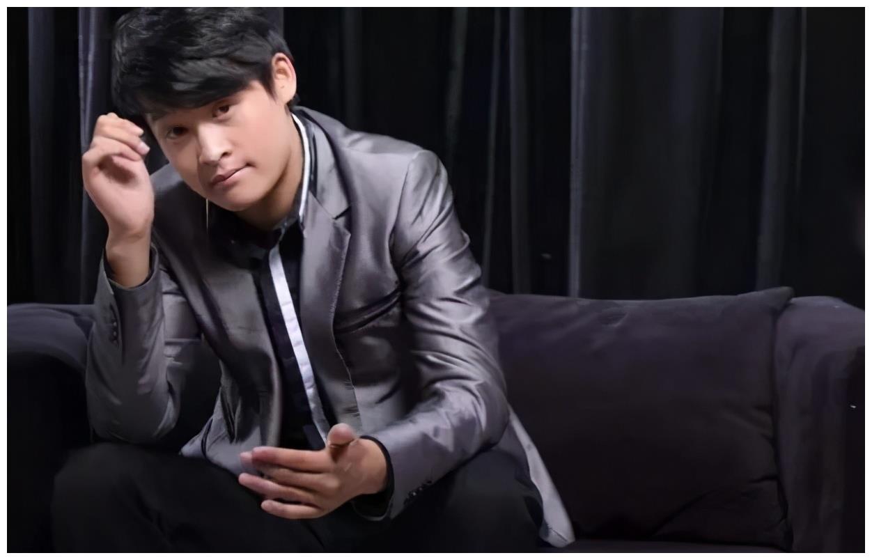 赵本山徒弟小沈龙"翻车",因假冒伪劣被罚近10万元,永封账号