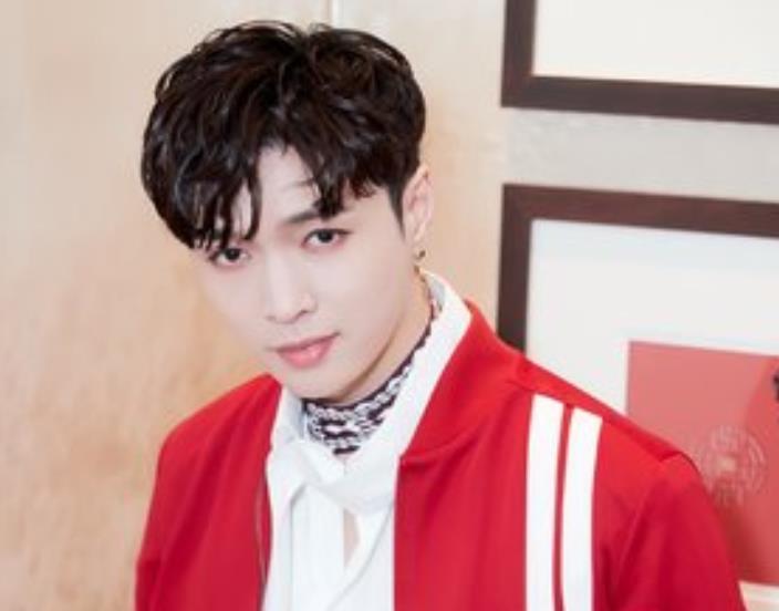 张艺兴和谷爱凌视频全程陷入尴尬，引起网友热议休闲区蓝鸢梦想 - Www.slyday.coM