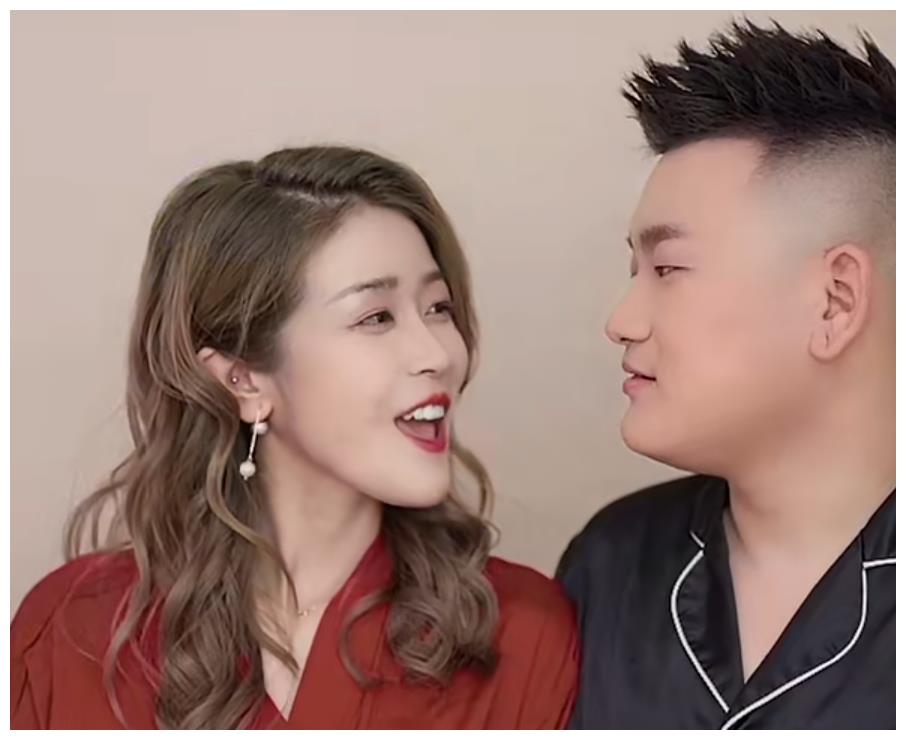 知名网红cococola8走红全网