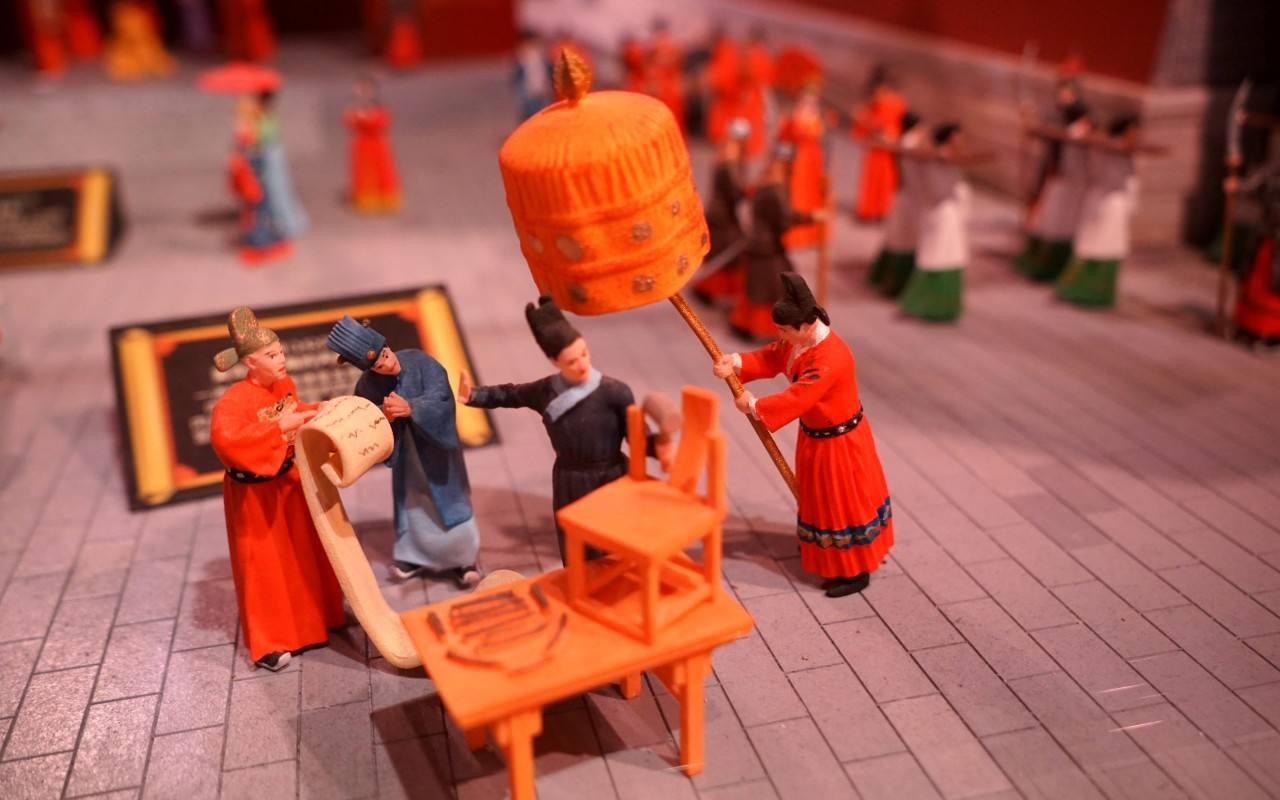 朱由校:他深谙帝王之术,但后人只知他会木匠活