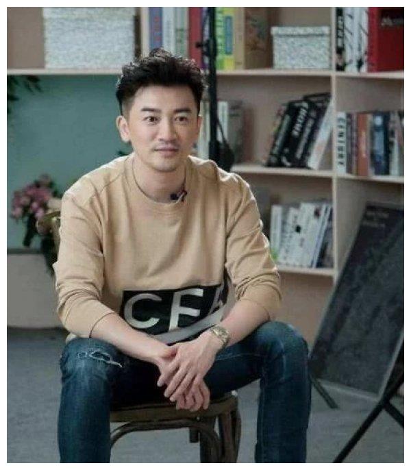 苏有朋追了她3年被拒,28岁却嫁圈外老公,今37岁活得像少女