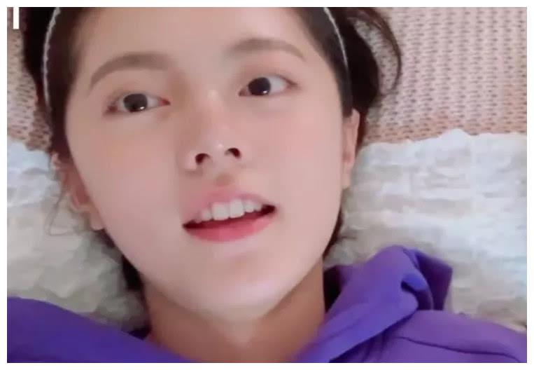 有种"颜值"叫赵今麦素颜,正面照双眼皮格外抢镜,实名制羡慕