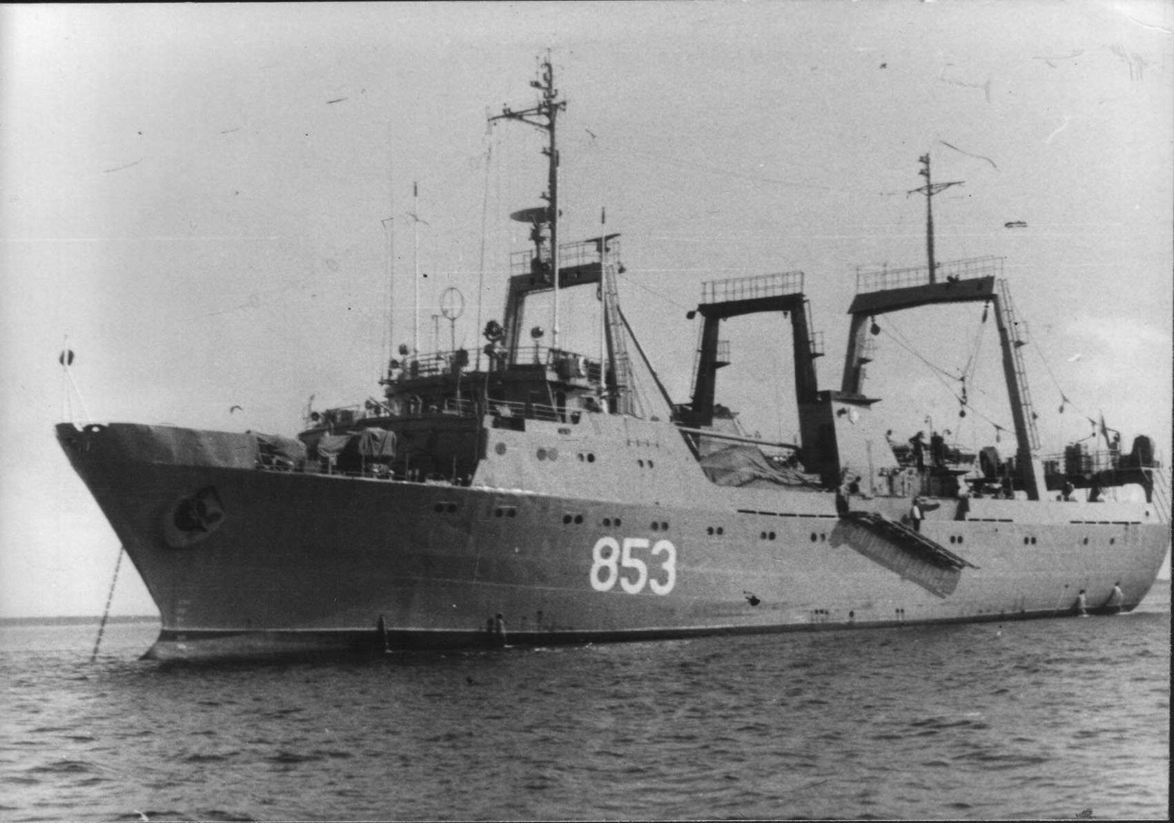 确定水雷布雷障碍范围并进行扫雷苏俄海军的布雷舰与远洋扫雷舰