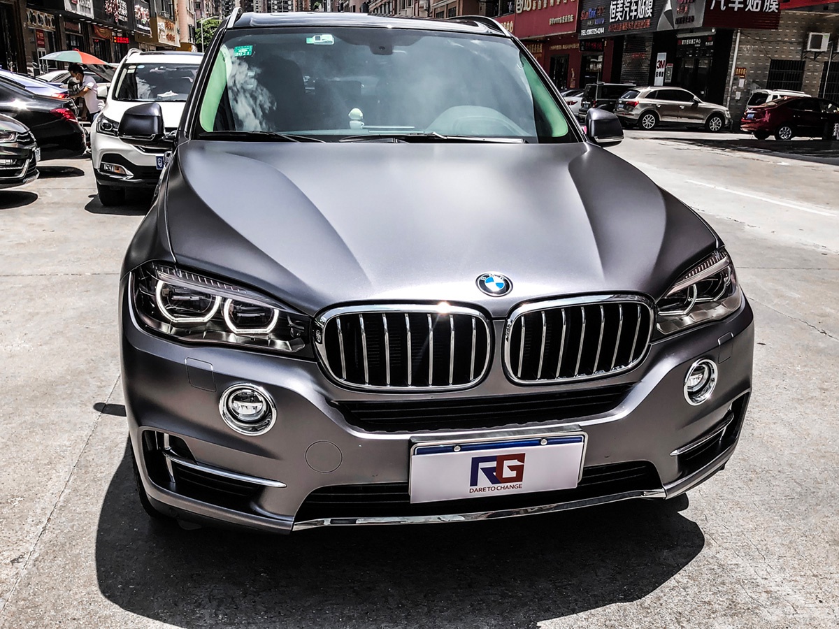 宝马x5车身改色电光碳灰 rg瑞集改色膜东莞厚街