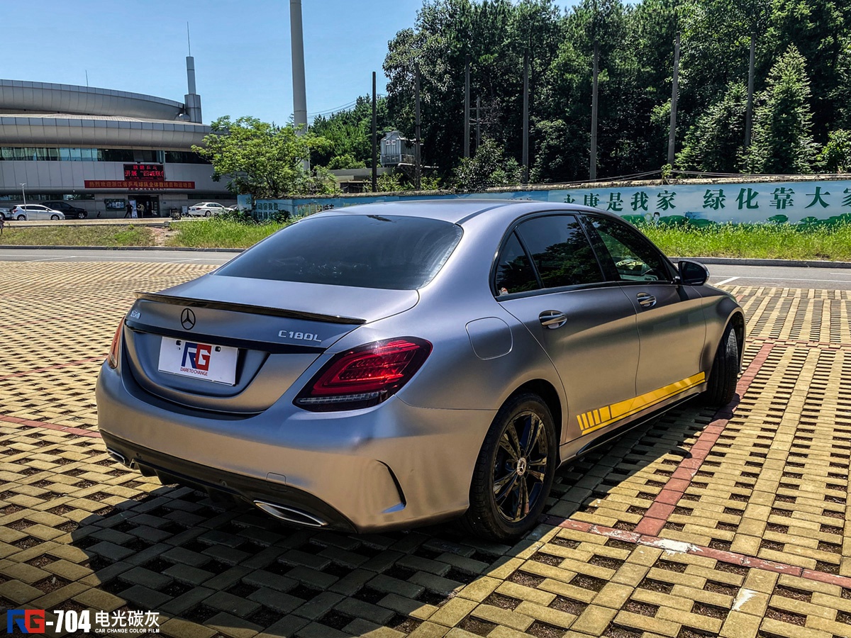 奔驰c180车身改色电光碳灰 rg瑞集改色膜浙江永康