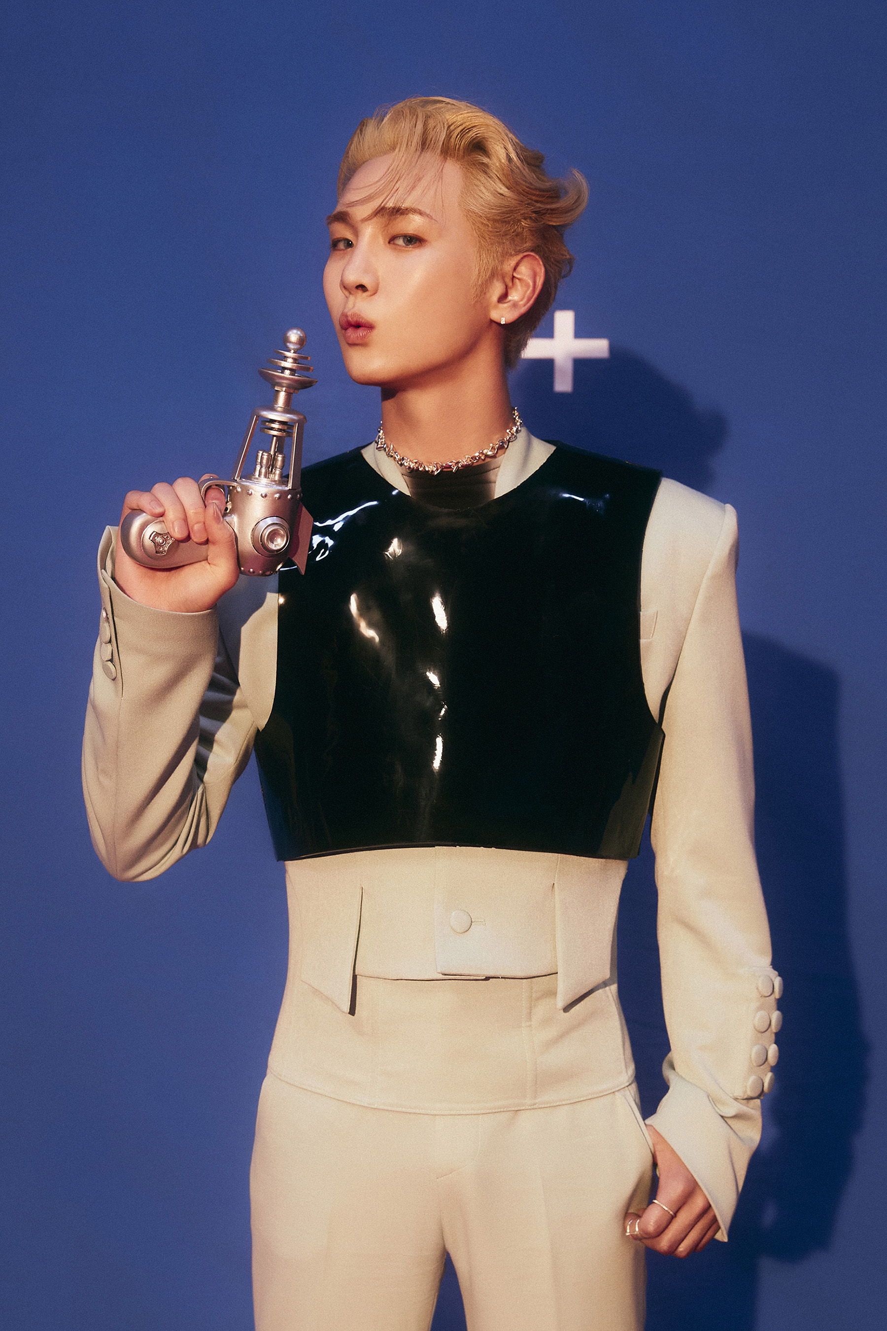 shinee成员key首张迷你专辑《bad love》展现的丰富风格的音乐|bad