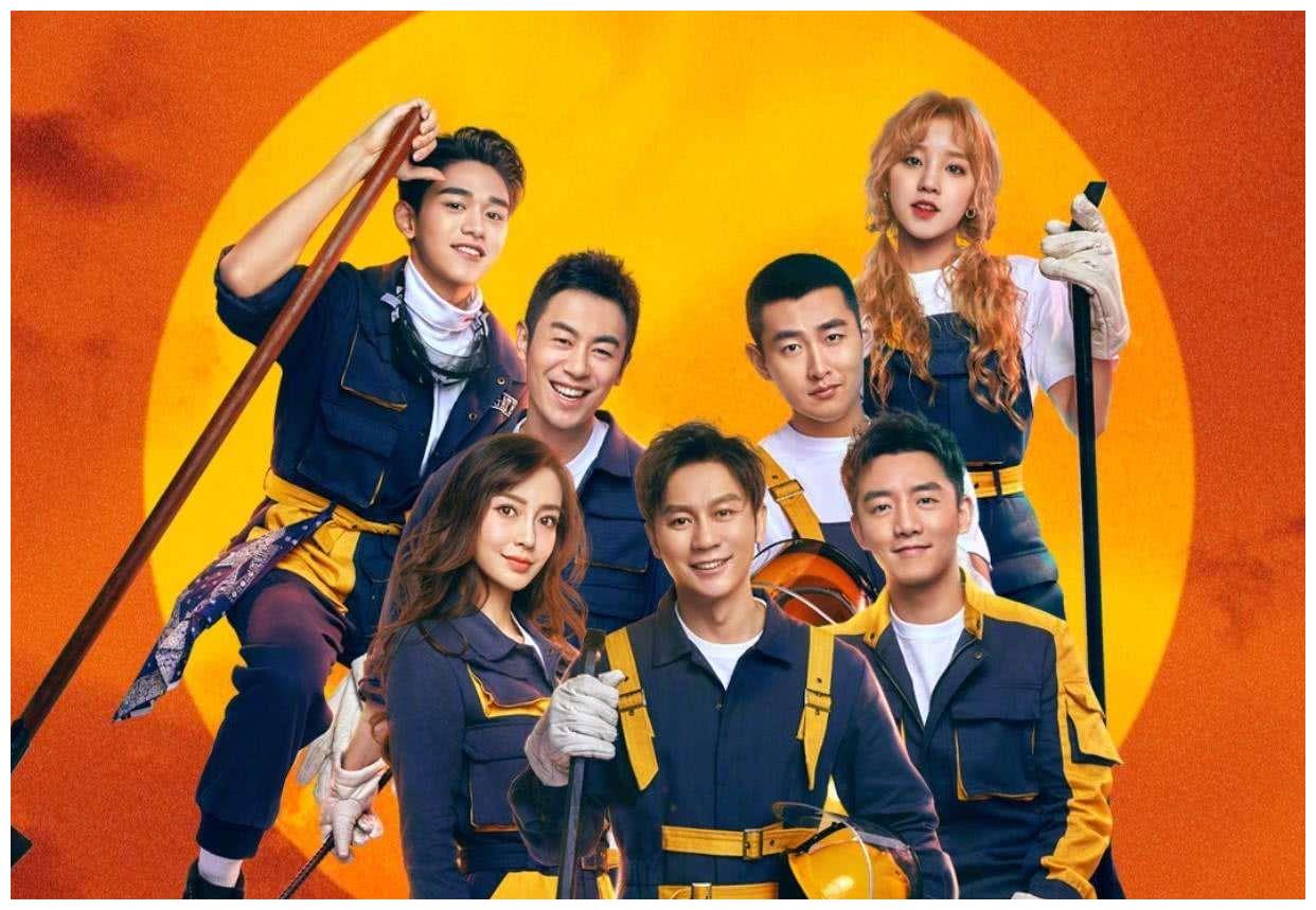 《奔跑吧8》三位老成员还在,但凡有戏演,谁会抓着过气综艺不放