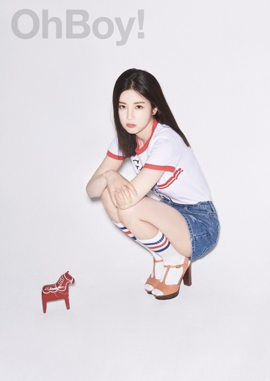 a pink成员朴初珑最新杂志写真曝光