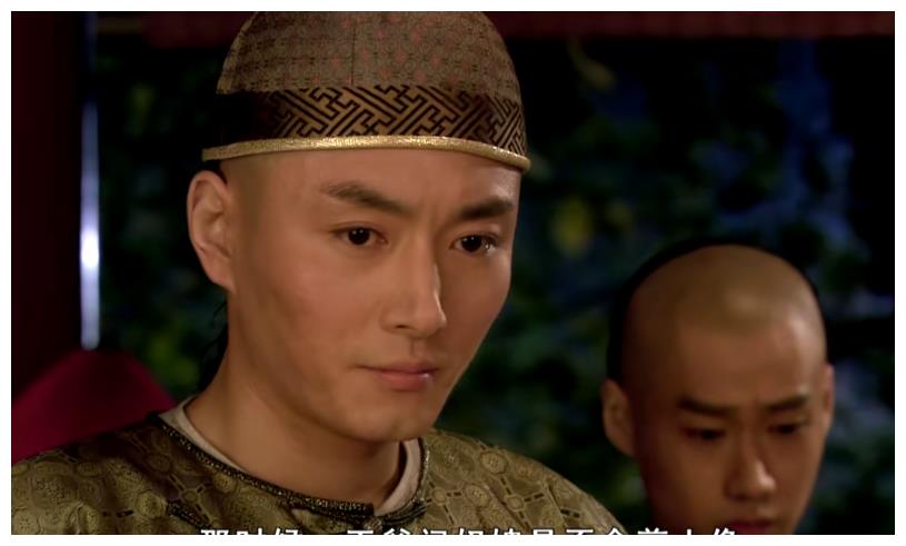 甄嬛传宴席上十七爷不慎将甄嬛小像掉出浣碧顶罪皇上指婚