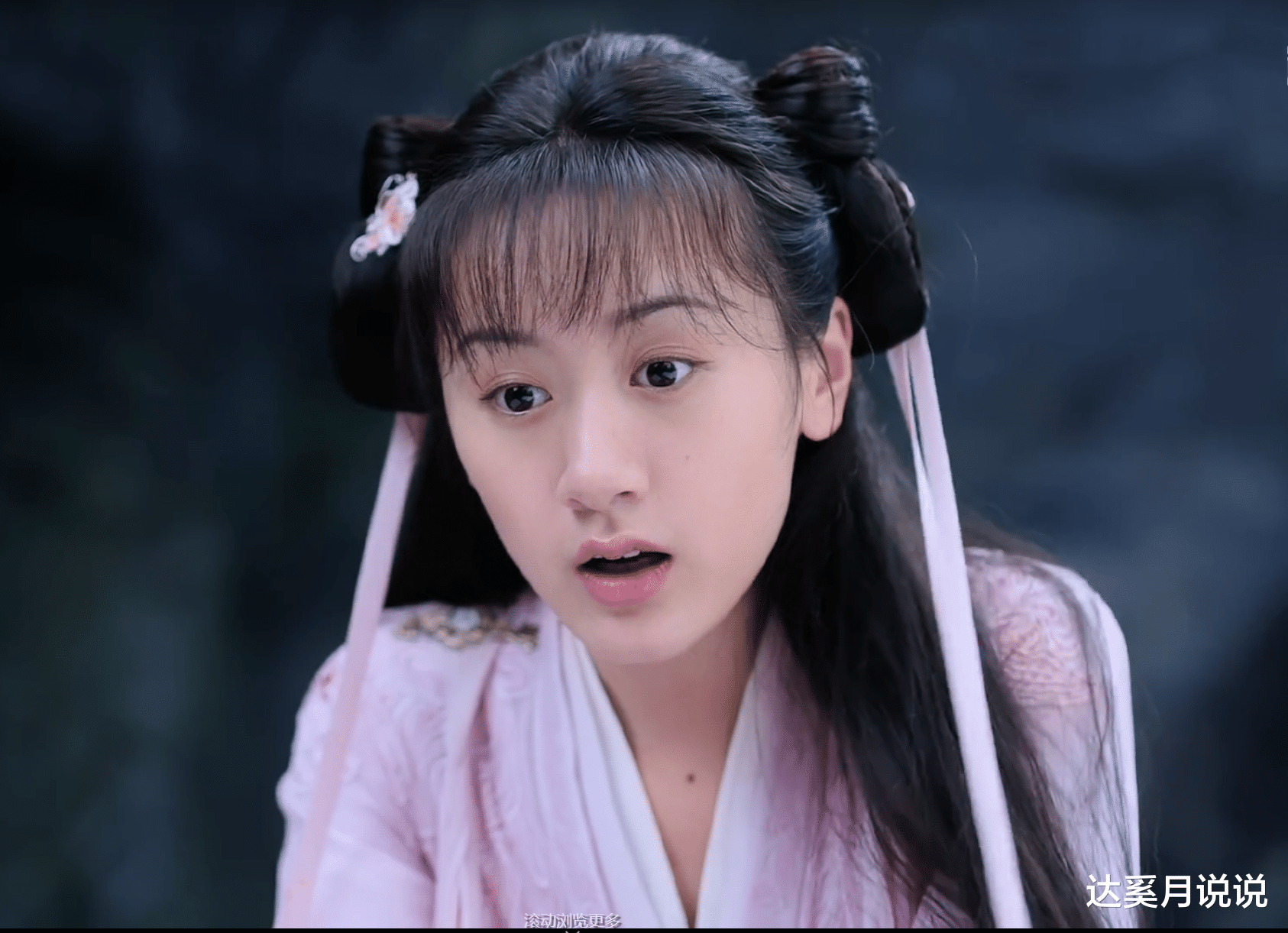 琉璃在璇玑与司凤的感情中看到了爱情美好和纯粹的模样