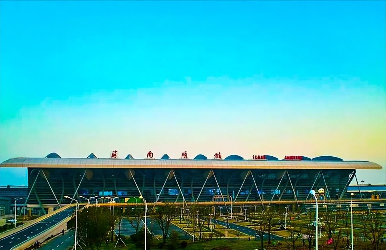 二,苏南硕放机场停车省钱方式如下