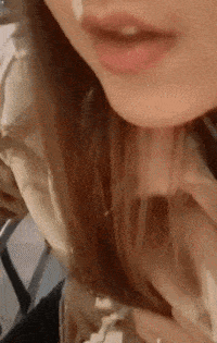 女友新买的裤子非要问我好不好看，我看完顿时感觉好饿啊哈哈哈哈休闲区蓝鸢梦想 - Www.slyday.coM