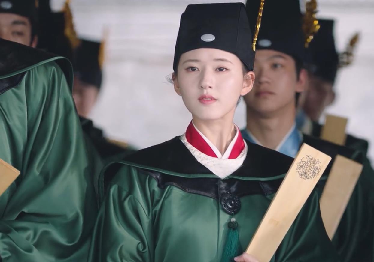 赵露思主演的电视剧《国子监来了个女弟子》已经更新到了18集,这部剧