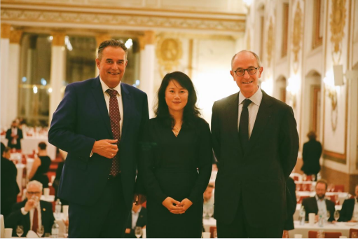 有了中国声音：酒评人、葡萄酒大师刘琳MW跻身国际重要平台休闲区蓝鸢梦想 - Www.slyday.coM