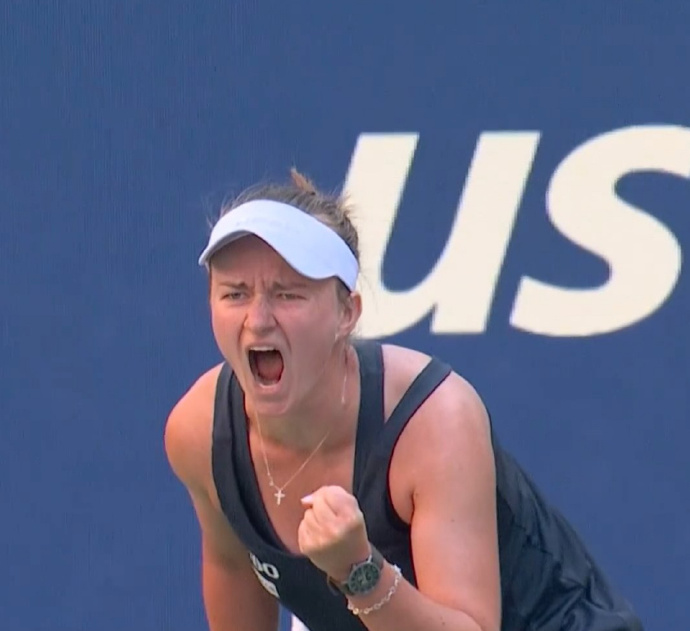 当《网球》年度榜单忽略郑钦文经典之战，WTA评选标准背后有何考量？