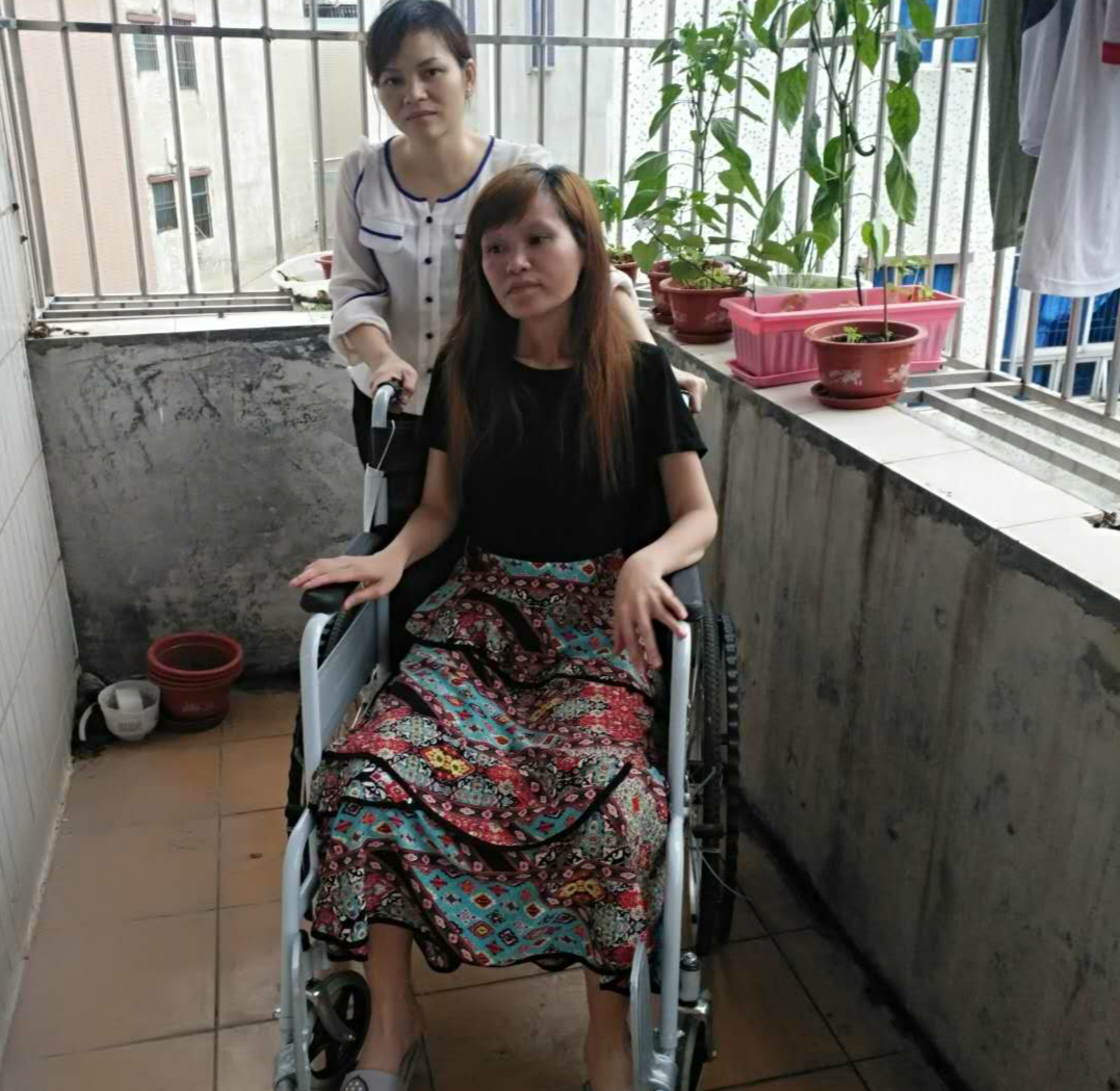 离婚的女人我们不要女子被父母撵出家门想网上征婚别家暴