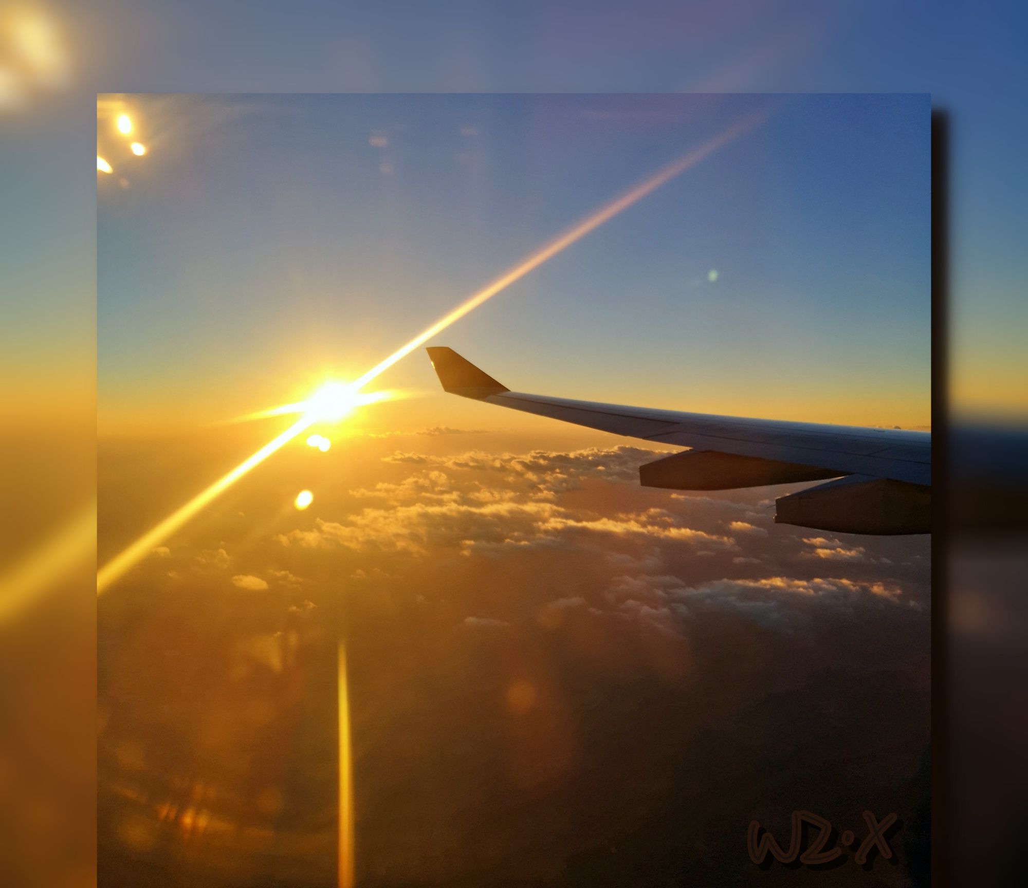 如何在飞机上照相而不被舷窗的玻璃影响照片质量？ - 知乎