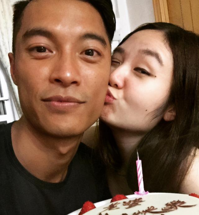 还有就是之前被怀孕妻子偷吃前港姐朱智贤的艺人黎振烨,他也是因为