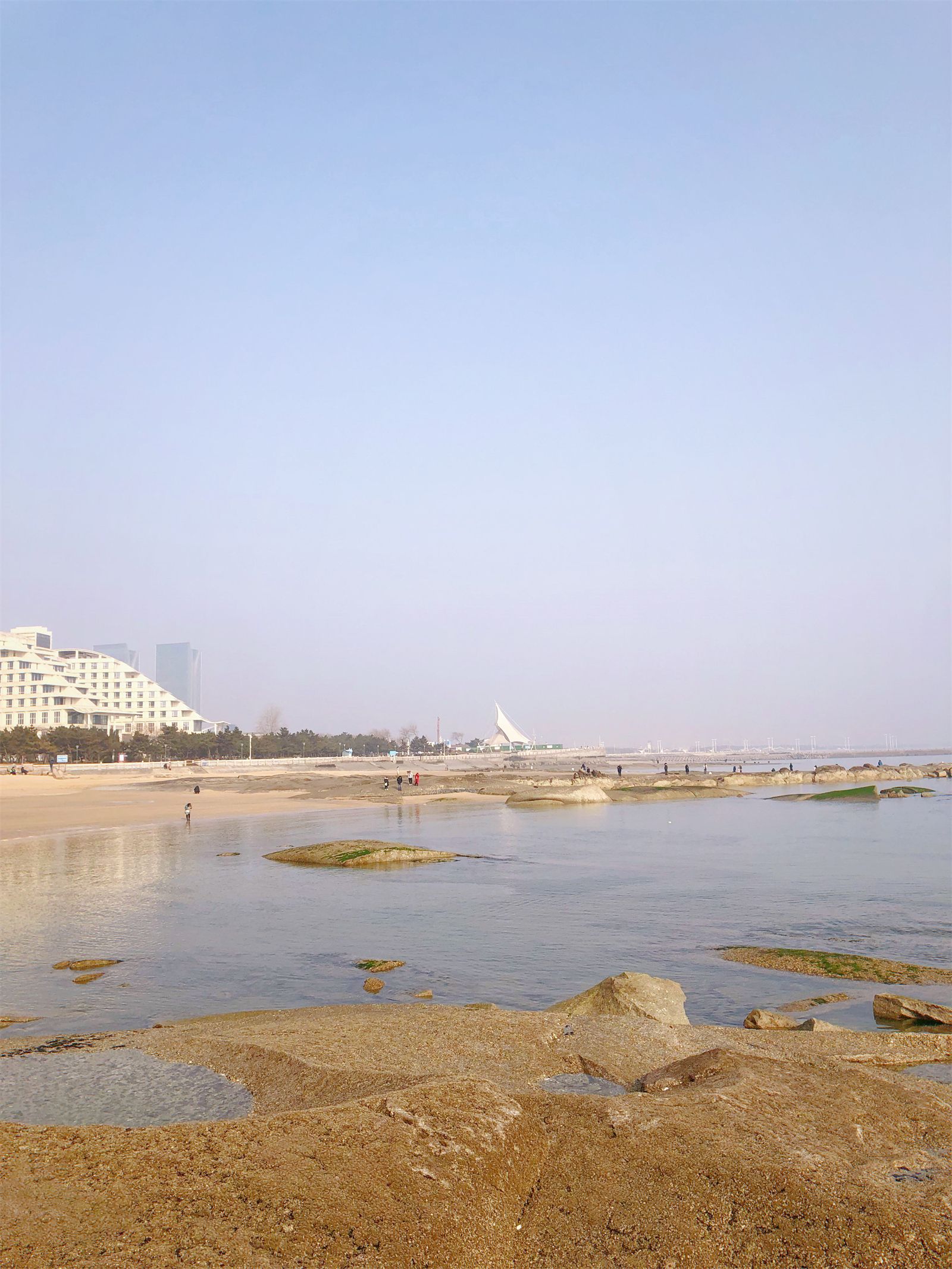 如何畅玩日照海岸线，日照旅游必玩景点攻略休闲区蓝鸢梦想 - Www.slyday.coM