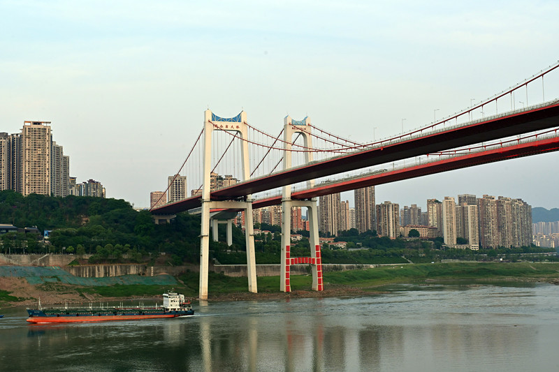 綦江大桥图片