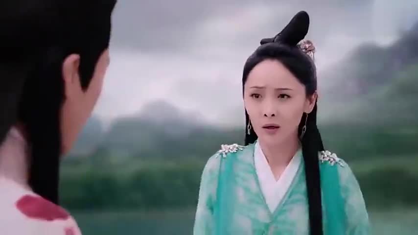 天乩:第二道天雷将落,小青想替白夭夭挡天雷,被齐霄定住了