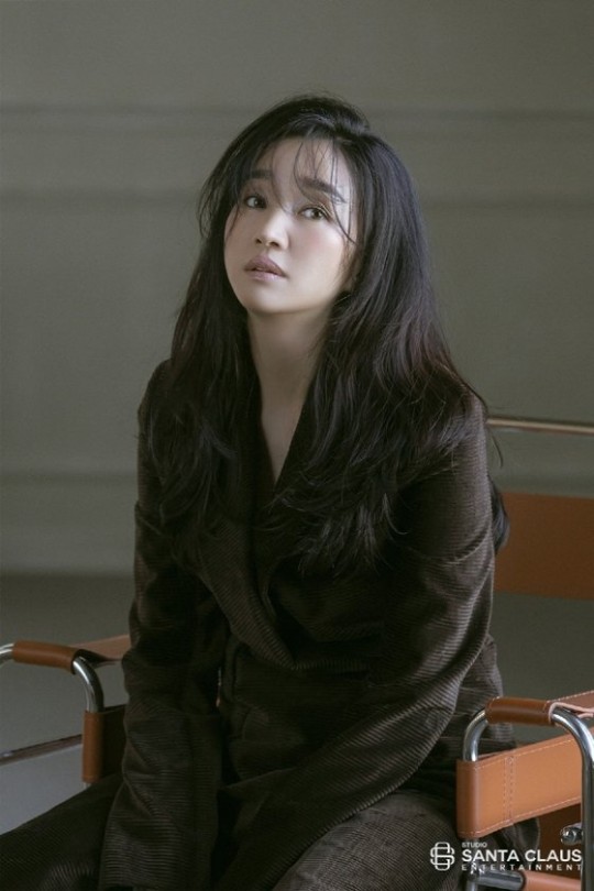 韩国女艺人秀爱未公开时装写真首次曝光